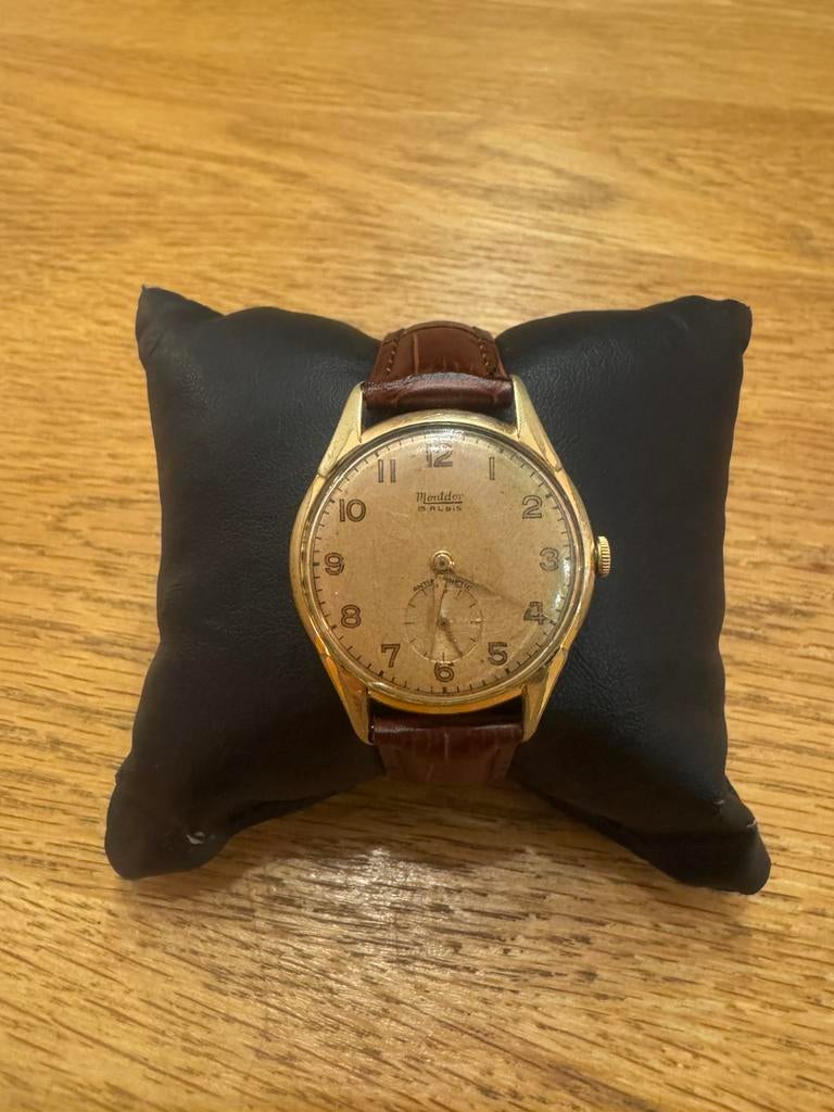 MONTDOR vintage horloge Swiss mechanisch kleine second 40/50, Handtassen en Accessoires, Horloges | Heren, Overige merken, Polshorloge