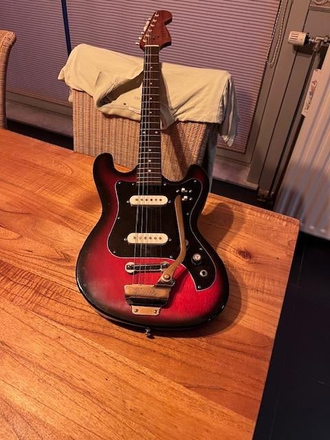 gitaar met werk, Muziek en Instrumenten, Ophalen, Gebruikt, Solid body, Overige merken