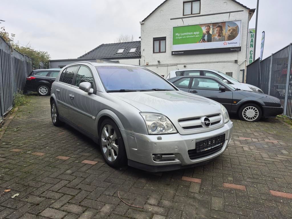 VENDU - Opel signum 3.2 essence automatique 194000km  2004, Auto's, Opel, Automaat, 4 zetels, Bedrijf, Signum