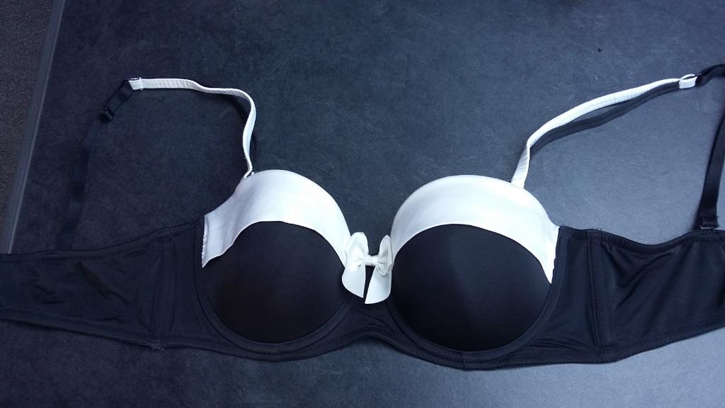 BH Hunkemöller 80B, Hunkemöller, Ophalen, Zwart, BH