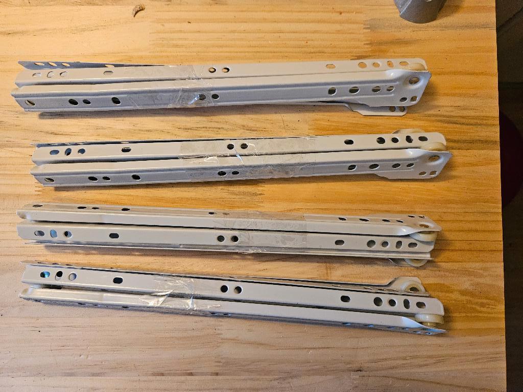 Ladegeleiders - 4 paar - 30 cm, Ophalen of Verzenden, Zo goed als nieuw, 250 mm of meer, Overige typen
