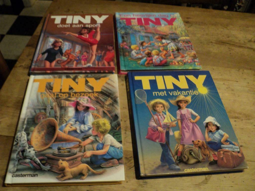 boeken TINY met telkens 8 verhalen à 10 euro per stuk, Ophalen of Verzenden
