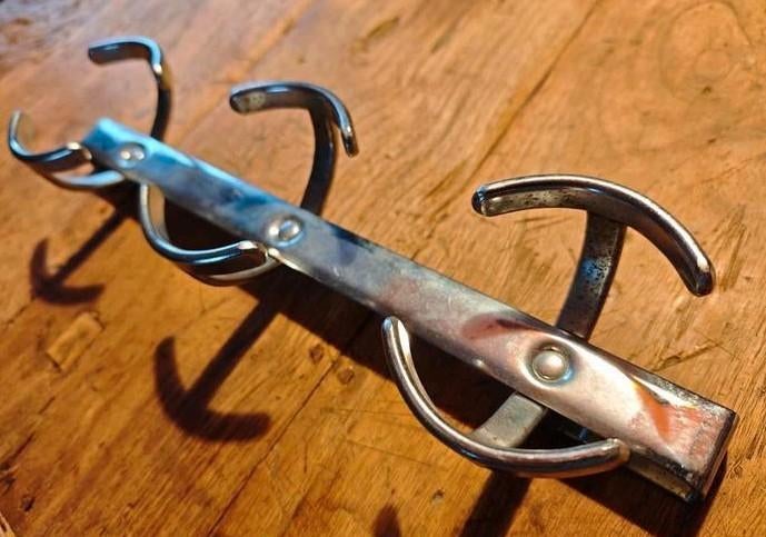 Vintage metalen kapstok – industrieel design, Huis en Inrichting, Woonaccessoires | Kapstokken, Wandkapstok, Ophalen of Verzenden