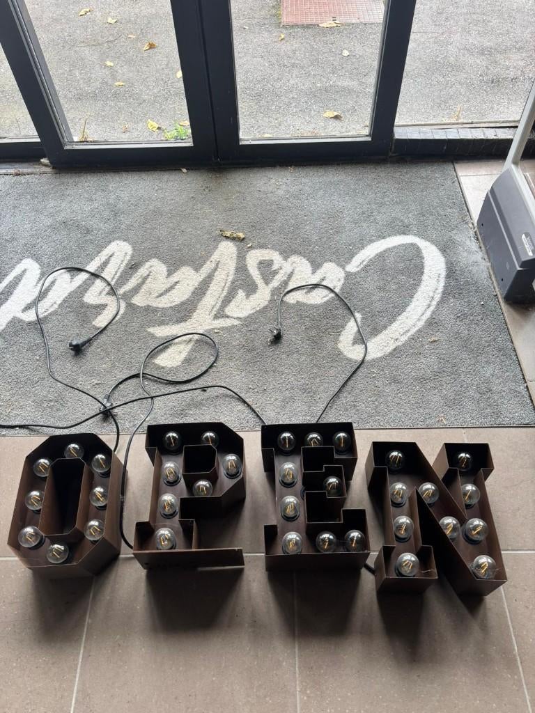 Verlicht OPEN logo in roest-look letters!, Receptie of Entree, Ophalen of Verzenden, Gebruikt, Verlichting