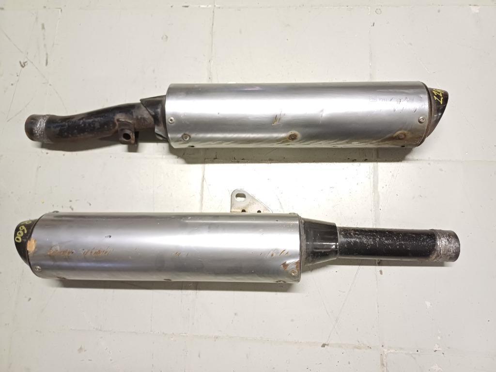 kawasaki zzr 600 model '90-'92 set uitlaat dempers, Enlèvement ou Envoi, Utilisé
