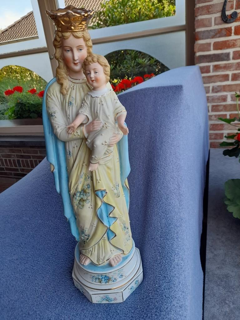 Onze Lieve Vrouw beeld, Enlèvement, Comme neuf