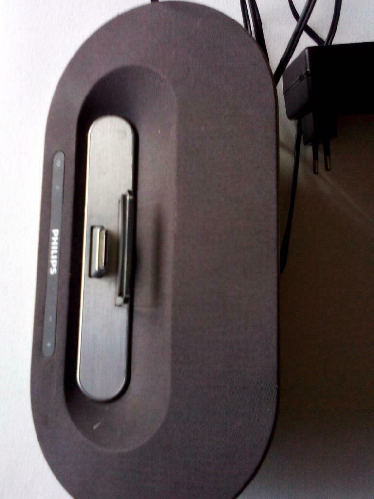 DOCKING BLUE TOOTH SPEAKER PHILIPS., Ophalen, Gebruikt