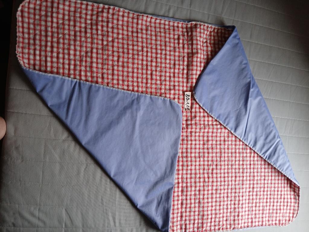 Protège-matelas imperméable 1,20 m x 80 cm, Une personne, Enlèvement, Autres types, Neuf