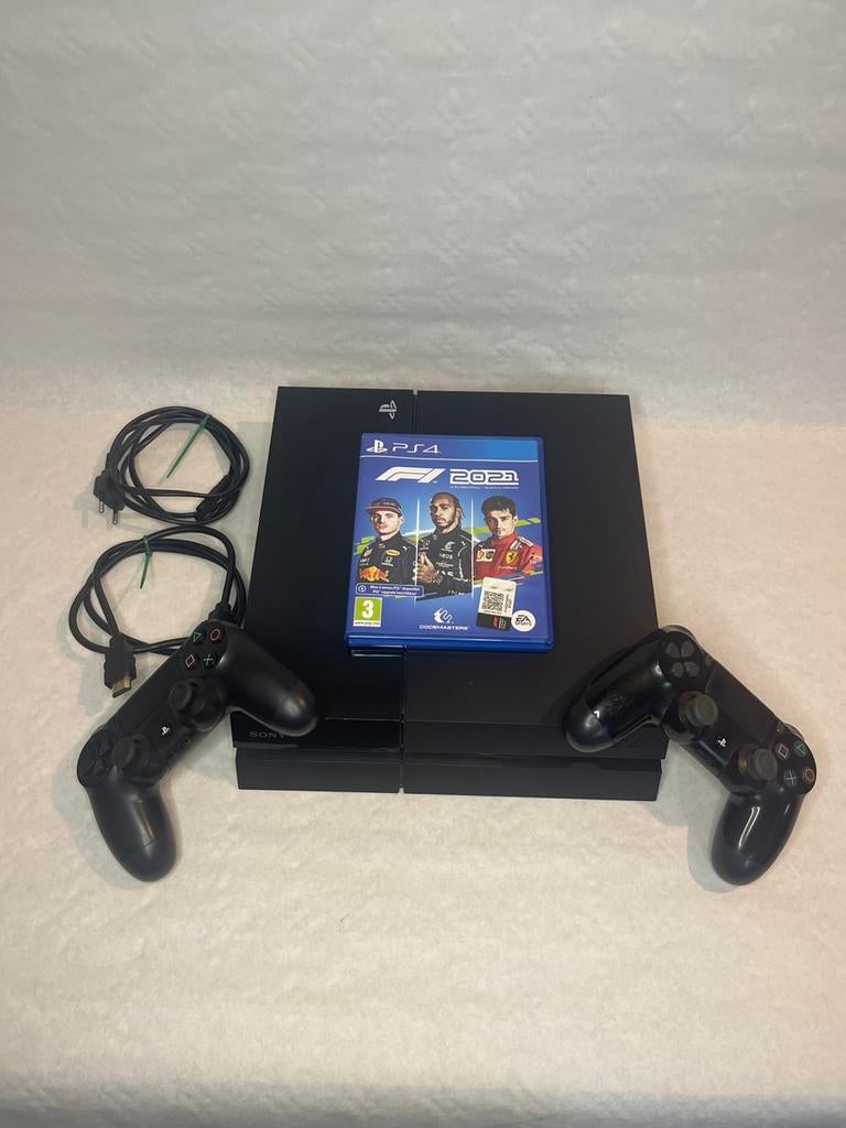 PS4 2 controllers laadkabel 1 game stroom kabel HDMI kabel., Games en Spelcomputers, Spelcomputers | Sony PlayStation 4, Met 2 controllers