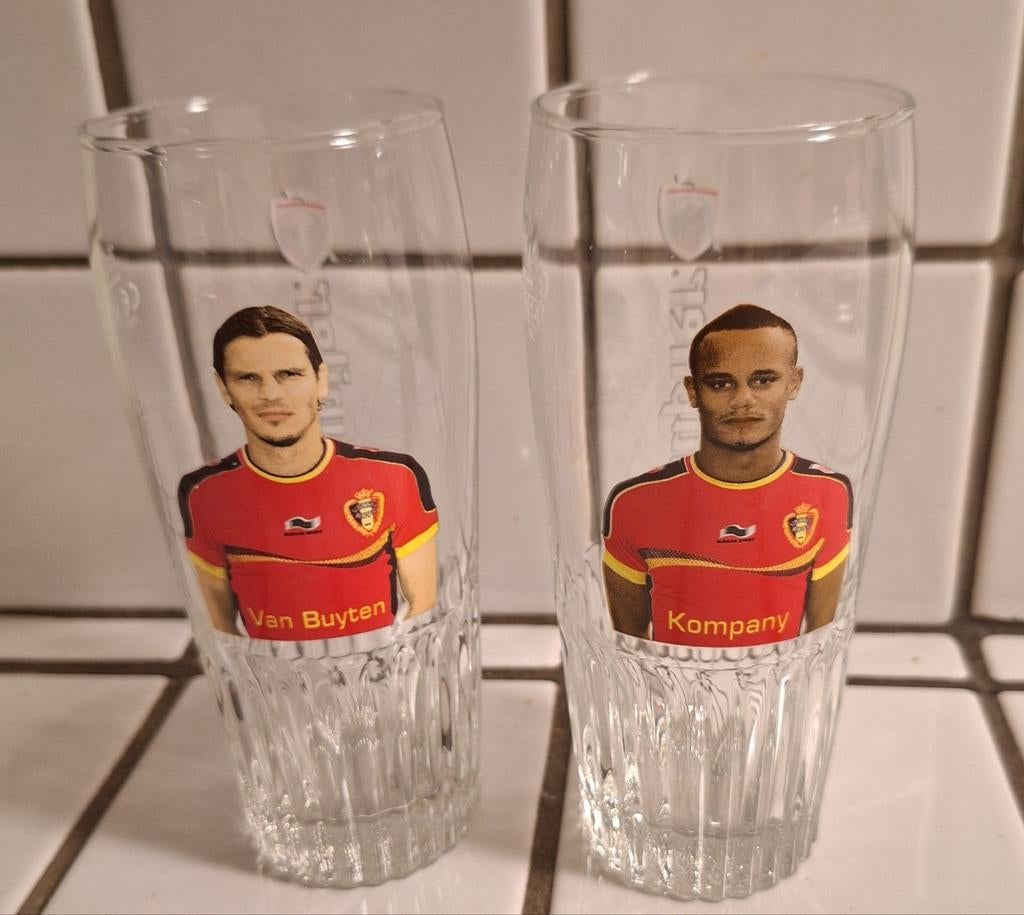 Jupiler bierglazen  Kompany en Van Buyten rode duivels, Ophalen of Verzenden, Zo goed als nieuw