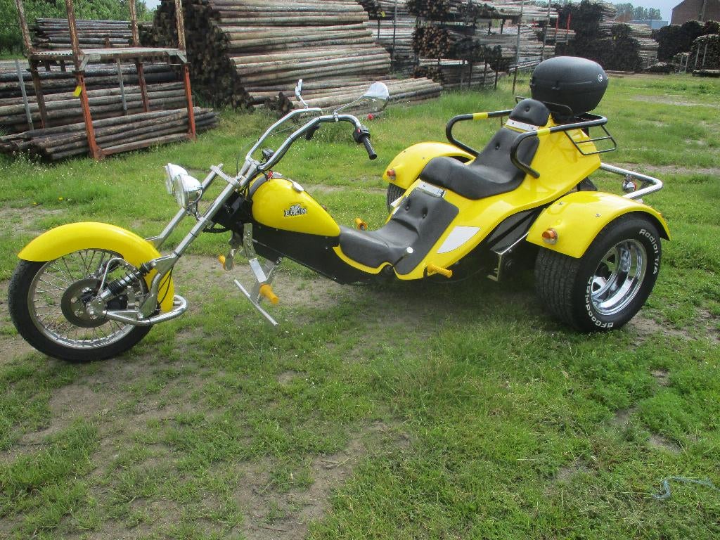 Boom trike Lowrider, Enlèvement, 4 cylindres, Plus de 35 kW