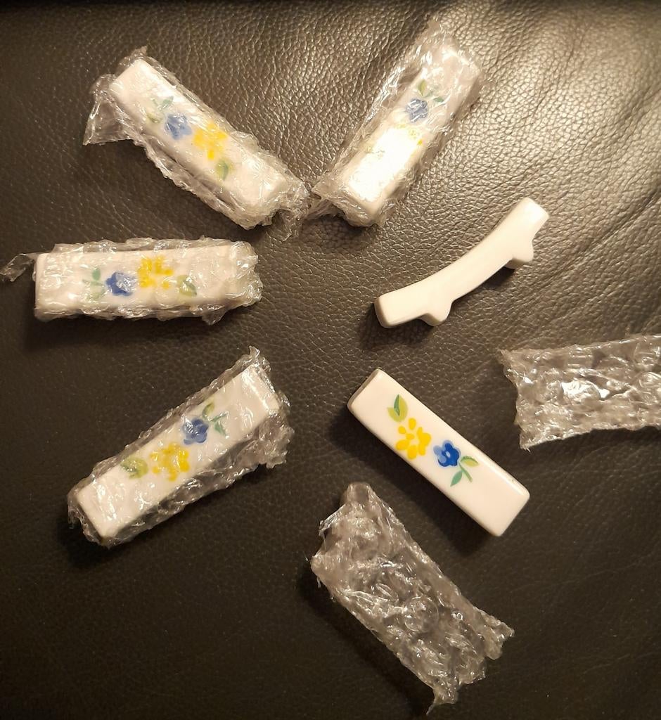 Nieuwe porseleinen bestekhouders!, Huis en Inrichting, Ophalen of Verzenden
