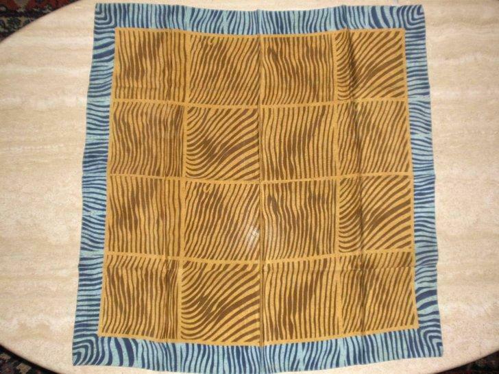 Nieuwe sjaal   - 100% zijde - 65x65cm, Ophalen of Verzenden, Sjaal