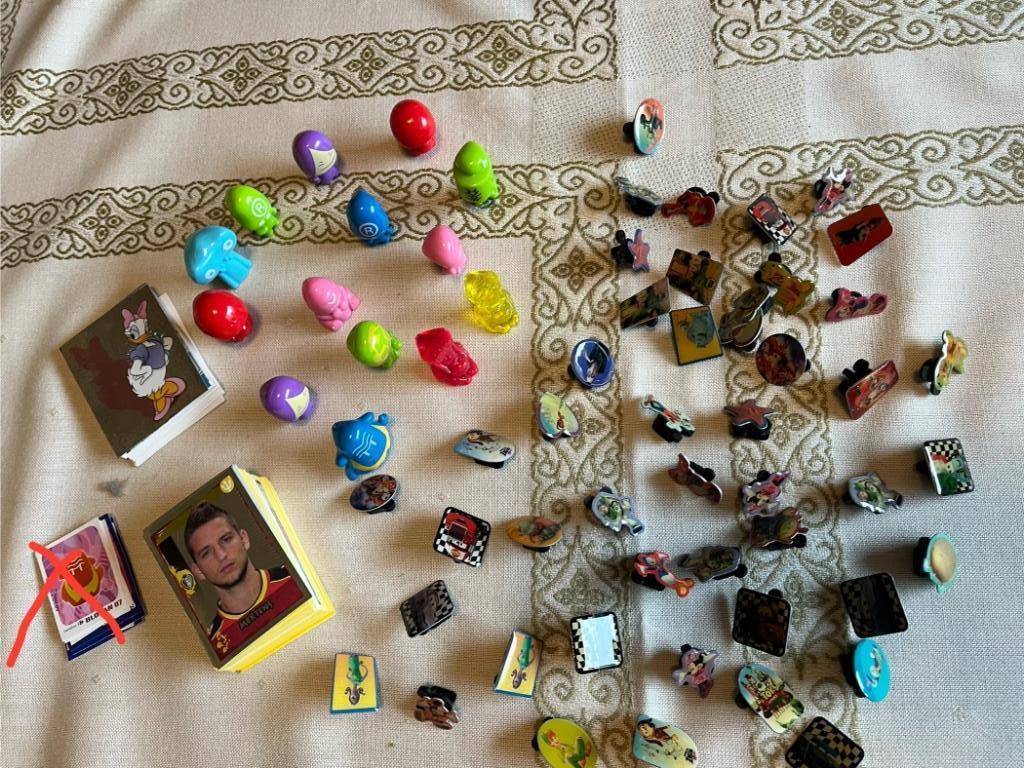 Gogo’s , Disney pins, stickers en voetbal Stickers, Ophalen of Verzenden