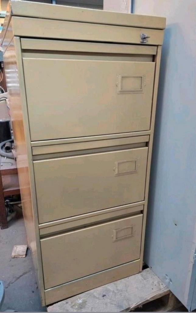 Archiefkast ladekast opbergkast 3 lades en sleutel metaal, Huis en Inrichting, Kasten | Roldeurkasten en Archiefkasten, Ophalen