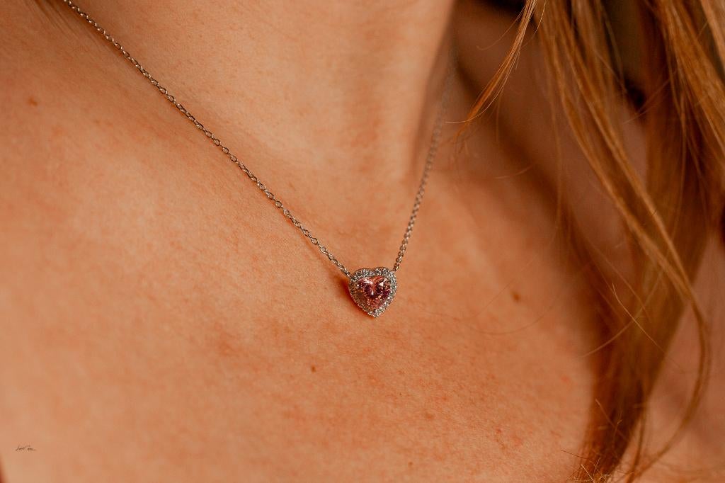 Collier en argent avec cœur en zirconium., Envoi, Comme neuf, Rose, Cœur
