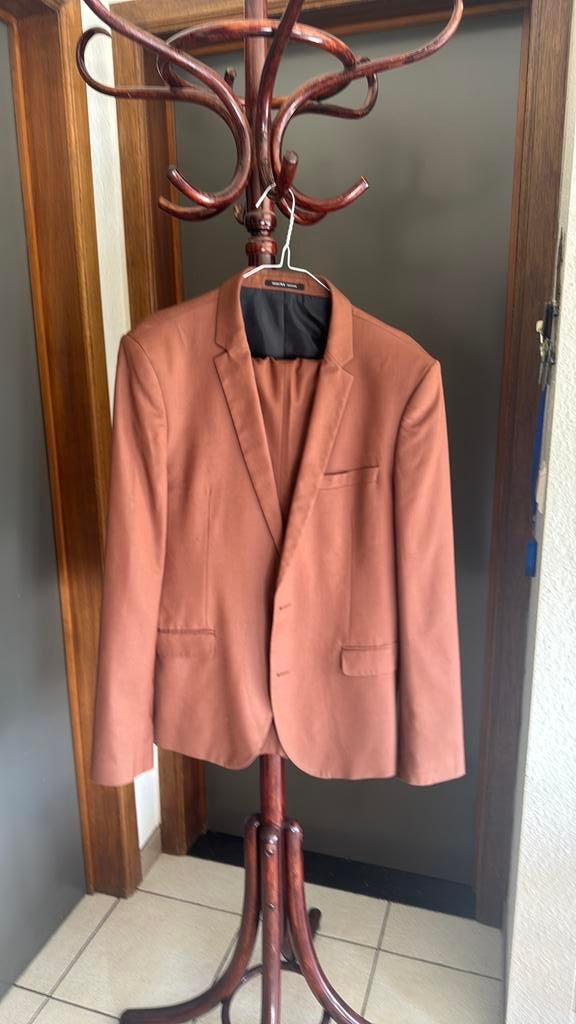 Goudbruin Kostuum Selected Homme maat 50, Ophalen, Zo goed als nieuw
