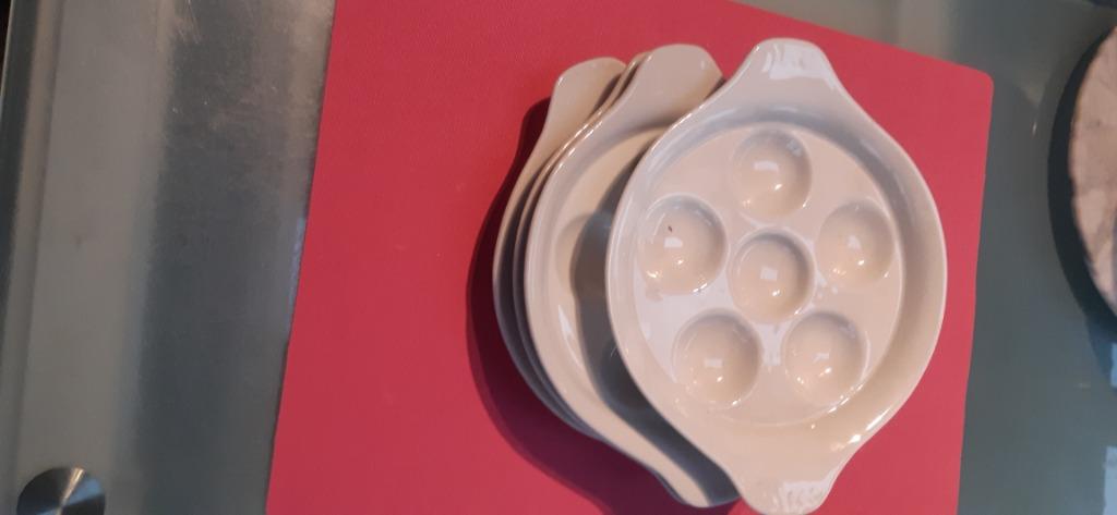 assiettes à escargots, Enlèvement ou Envoi