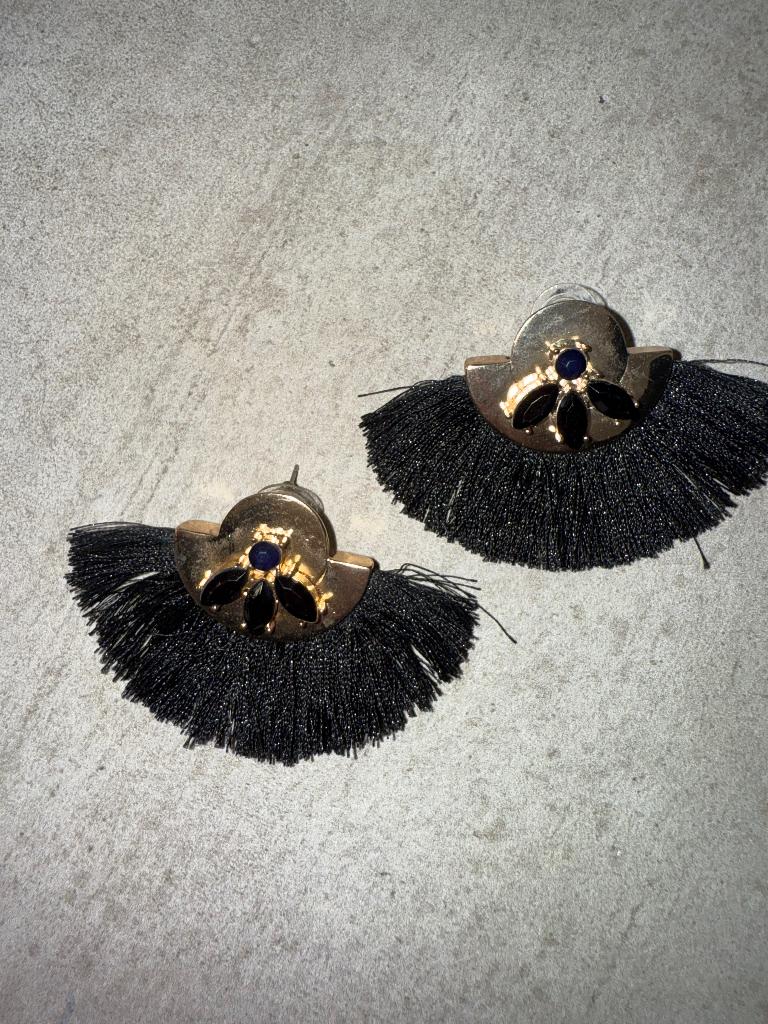 Boucles d’oreilles H&M doré/noir, Bijoux, Sacs & Beauté, Boucles d'oreilles, Enlèvement ou Envoi, Comme neuf, Noir