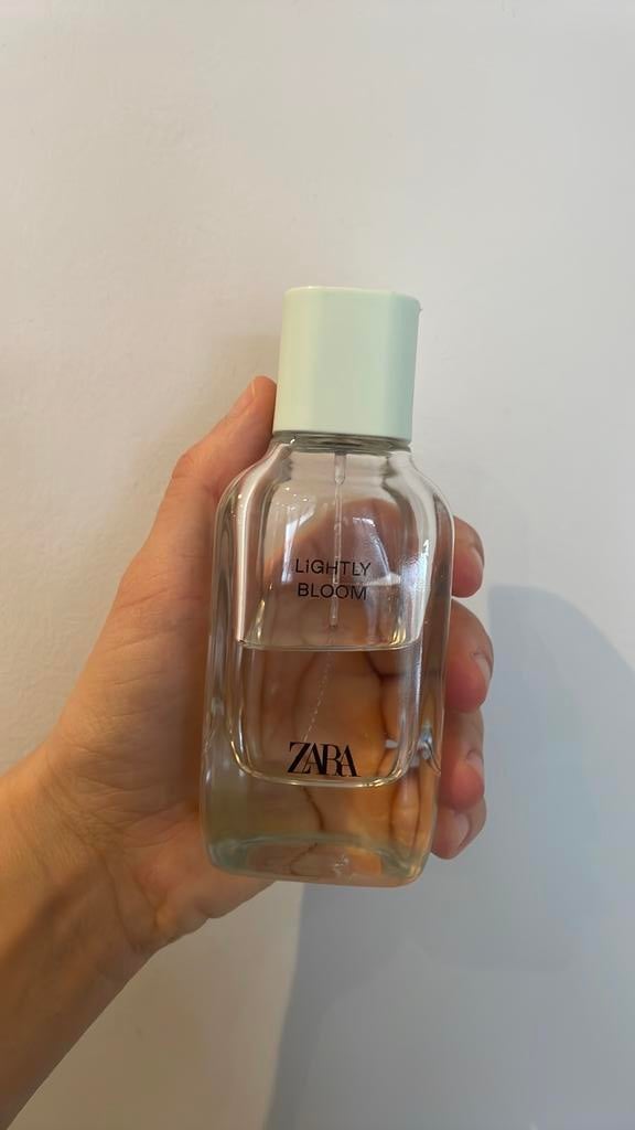 Zara parfum, Handtassen en Accessoires, Uiterlijk | Parfum, Ophalen, Zo goed als nieuw