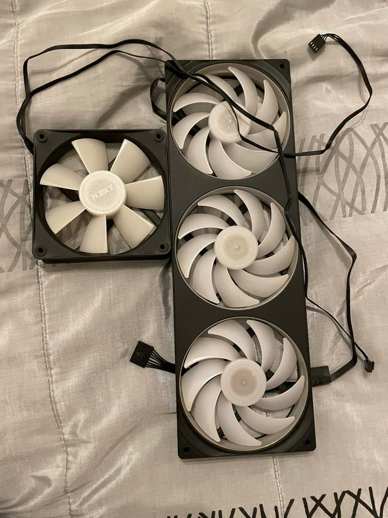 NZXT F360 RGB Core, Computers en Software, Computerkoelers, Ophalen, Zo goed als nieuw