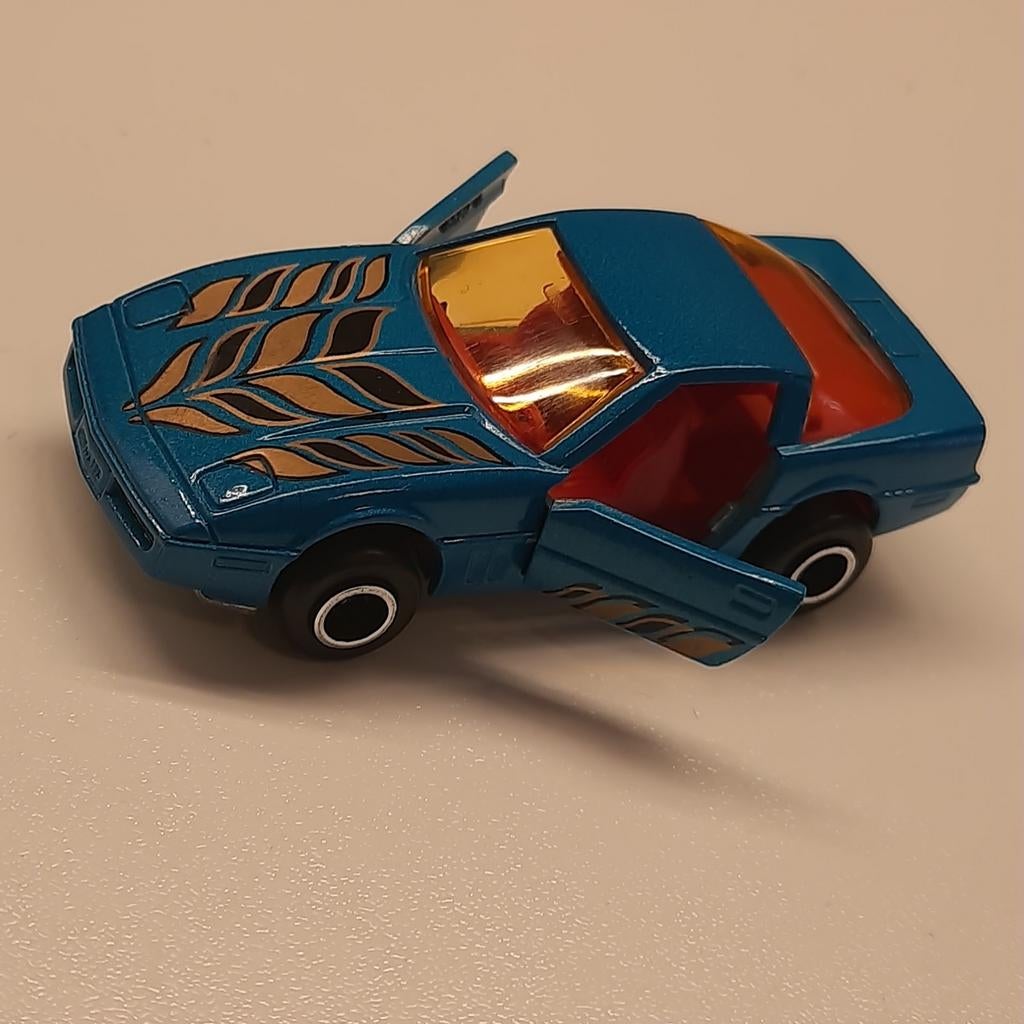 MAJORETTE nr.215/268 : CHEVROLET CORVETTE*VINTAGE* TOP *, Ophalen, Zo goed als nieuw, Auto, Majorette