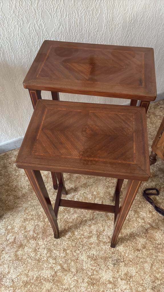 Deux tables d'appoint séparées, Maison & Meubles, Enlèvement, Comme neuf, Bois
