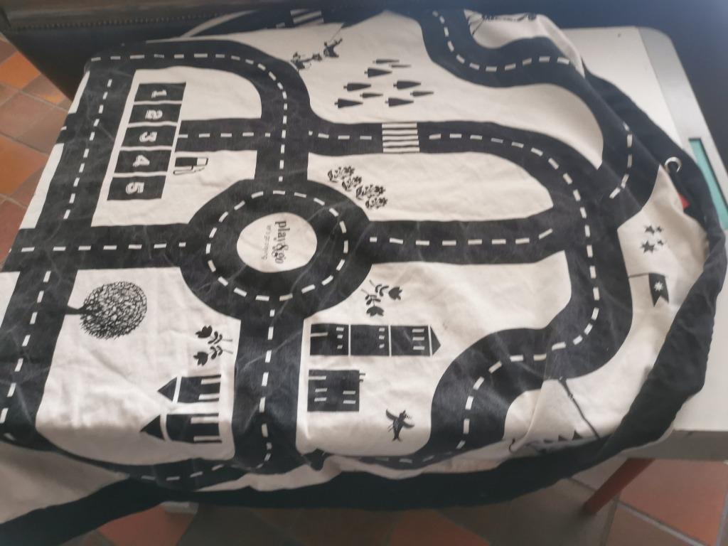 Speelmat, Ophalen, Gebruikt