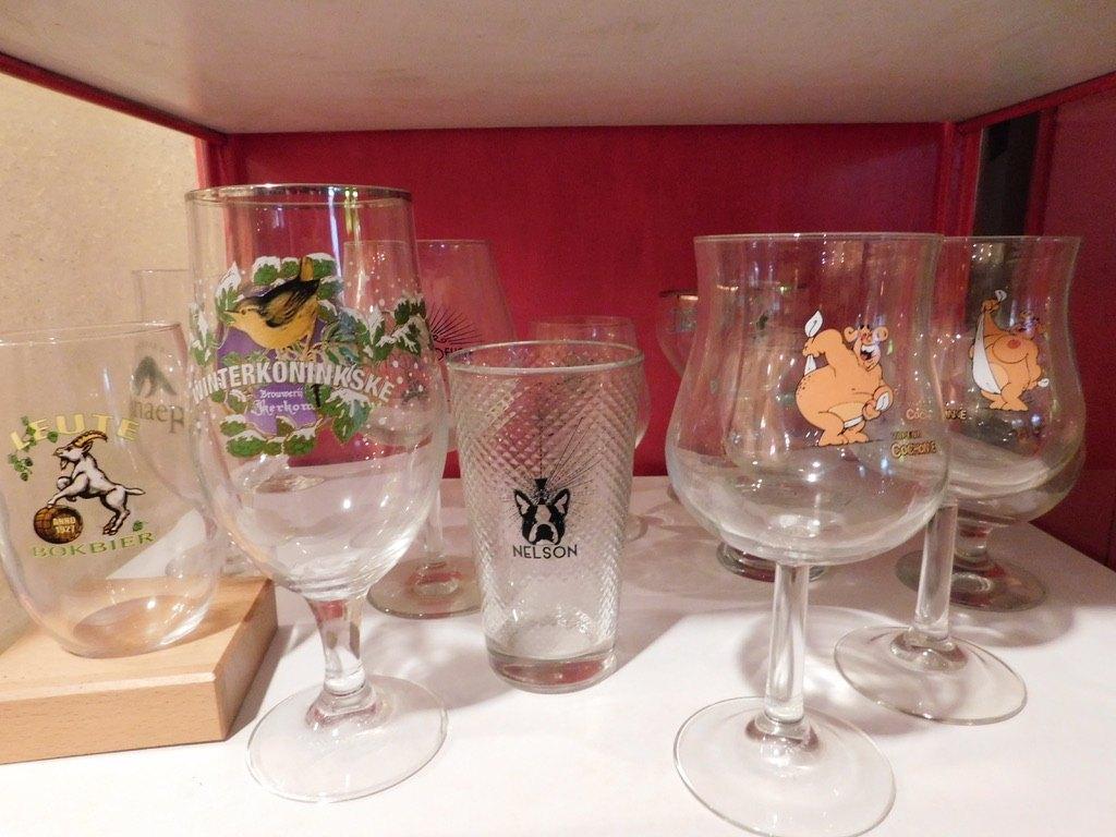 Belgische bierglazen, Ophalen, Zo goed als nieuw, Bierglas