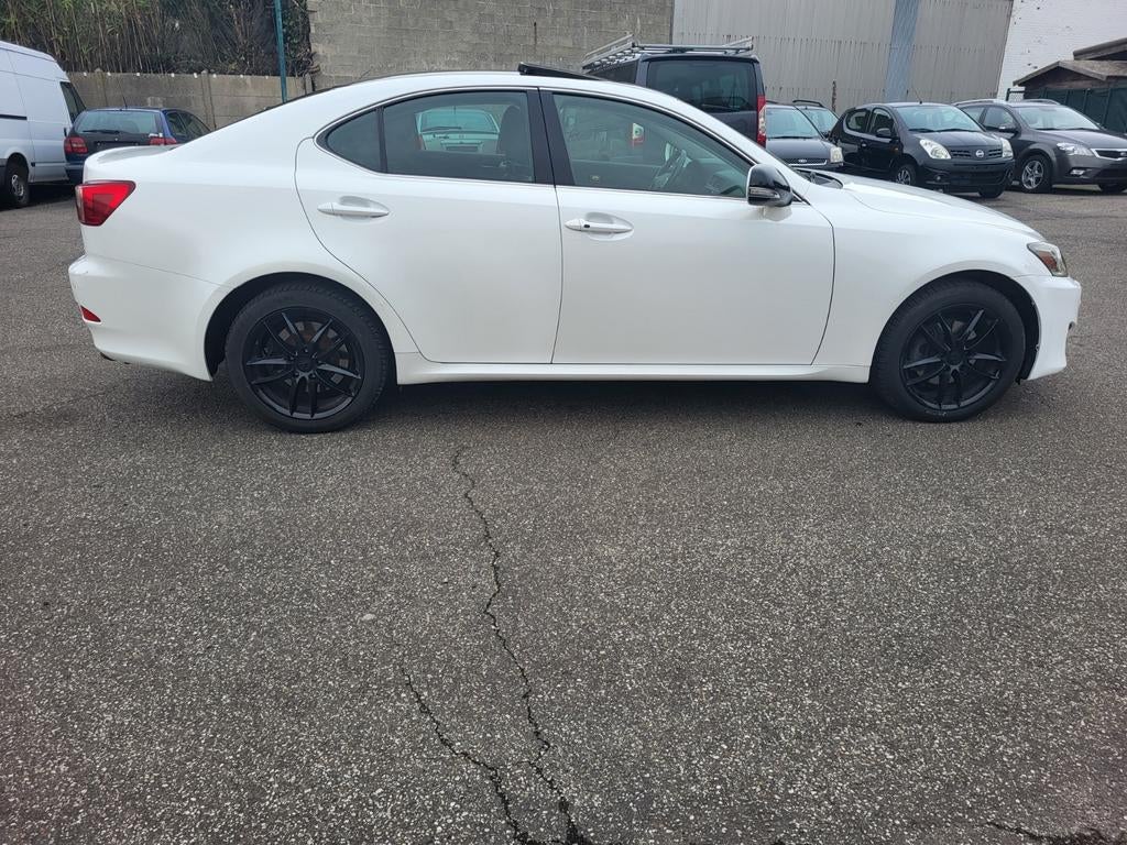 Lexus is200 d ( gekeurd), Auto's, Lexus, Euro 5, Wit, Leder, 5 deurs