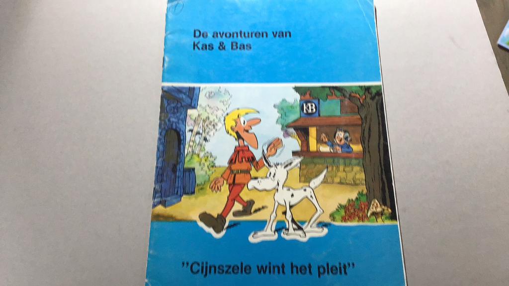Kas & bas(b3), Eén stripboek, Ophalen of Verzenden, Gelezen
