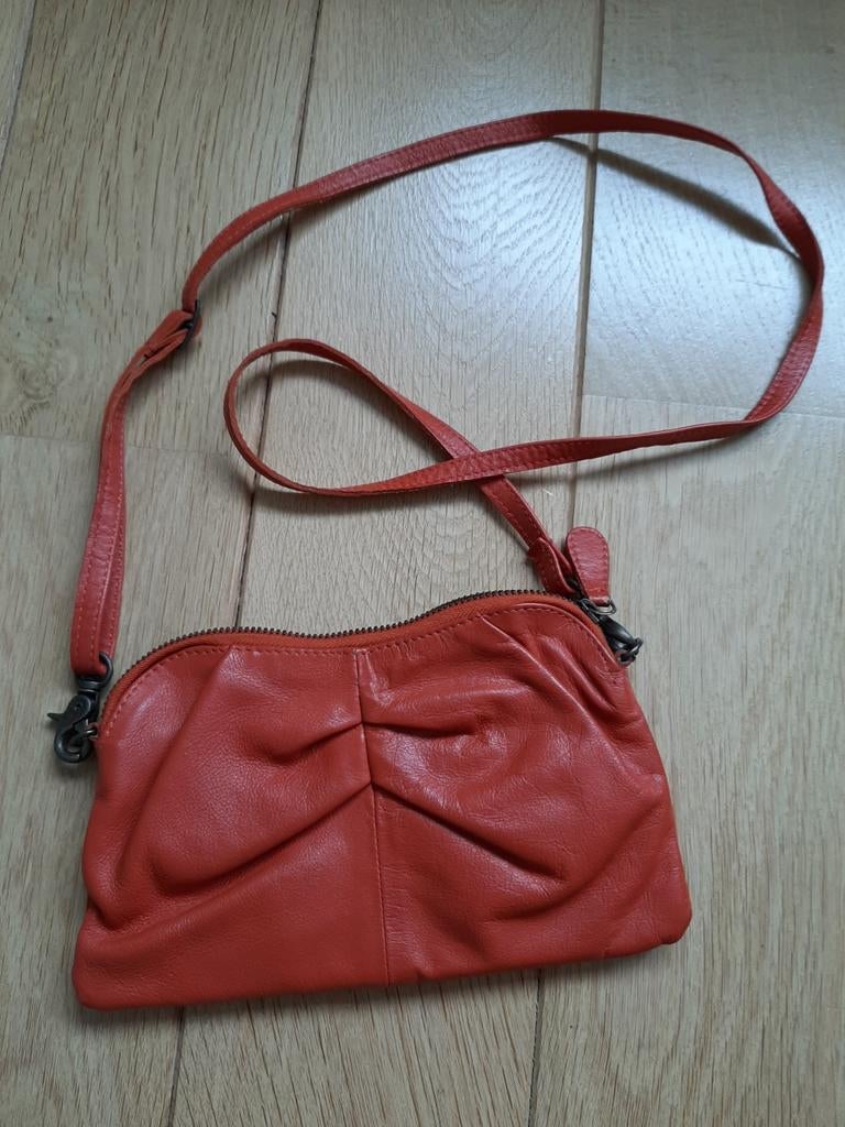 Mooi lederen oranje handtasje en clutch in 1, Ophalen, Gebruikt, Oranje, Avondtasje