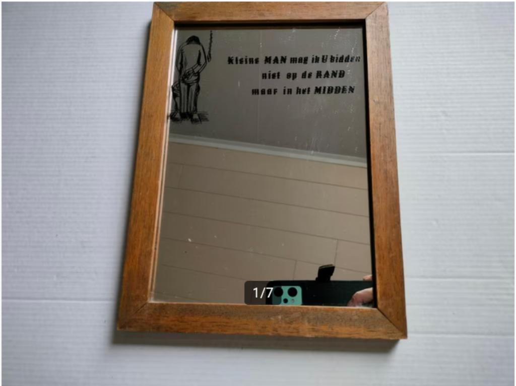 Spiegel Kleine man toilet urinoir WC cafe bruine kroeg fun, Ophalen of Verzenden