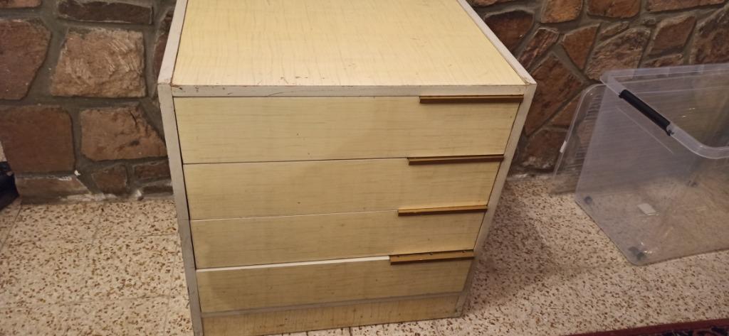 commode vintage 1966, Maison & Meubles, 3 ou 4 tiroirs, 25 à 50 cm, Moins de 100 cm, Vintage
