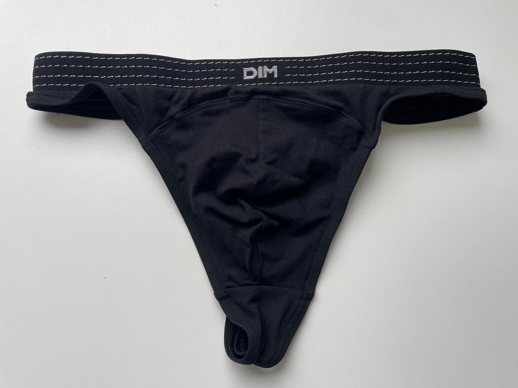 DIM String nouvelle taille M pour hommes, Vêtements | Hommes, Envoi, Noir, DIM, Slip