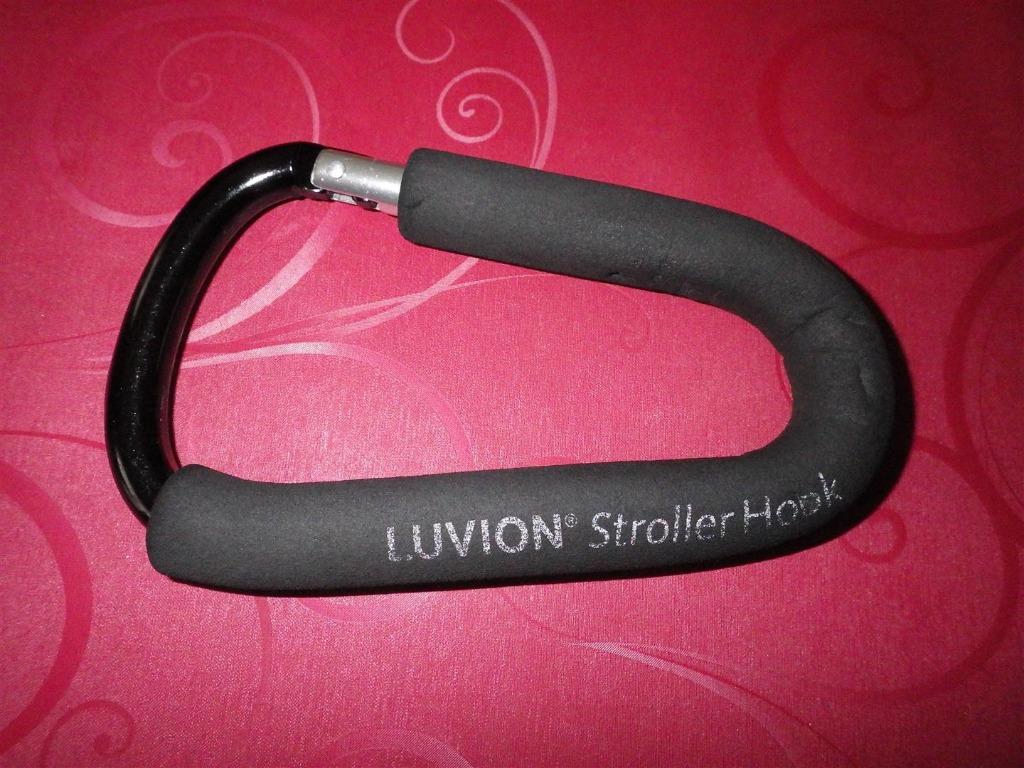 Luvion musketon haak voor kinderwagen, Ophalen of Verzenden, Gebruikt