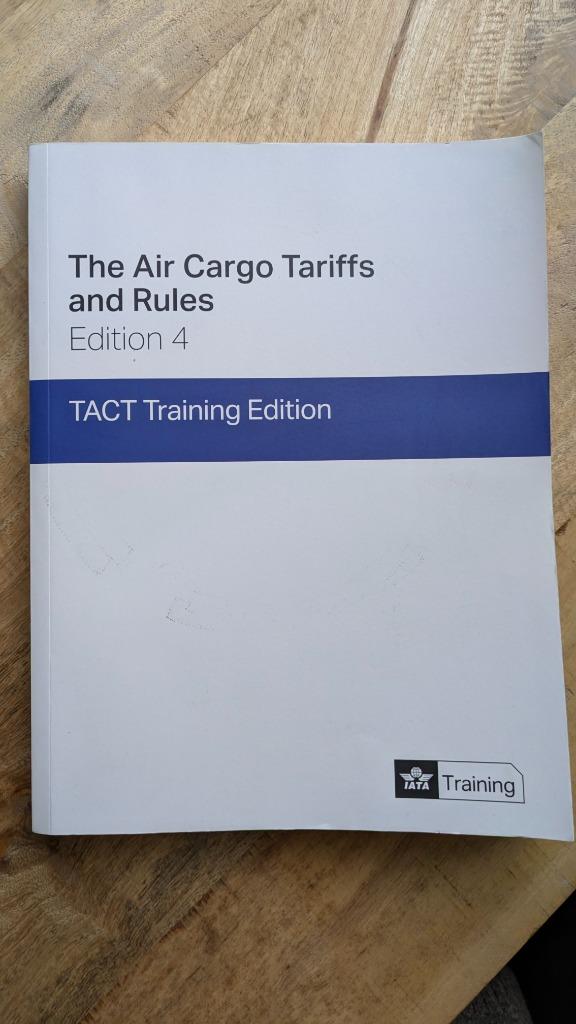 Studieboek The air cargo tariffs and rules, Enlèvement ou Envoi, Comme neuf