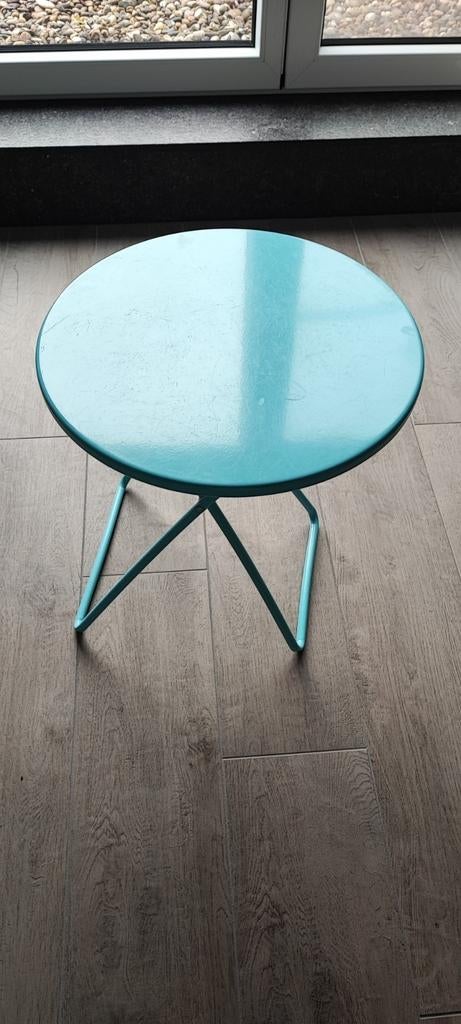 turquoise klaptafeltje rond, Huis en Inrichting, Minder dan 55 cm, Gebruikt, Metaal of Aluminium, Rond