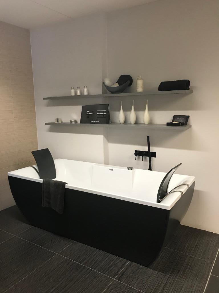Vrijstaand massagebad met whirlpool Blu Bleu, Ophalen, Nieuw