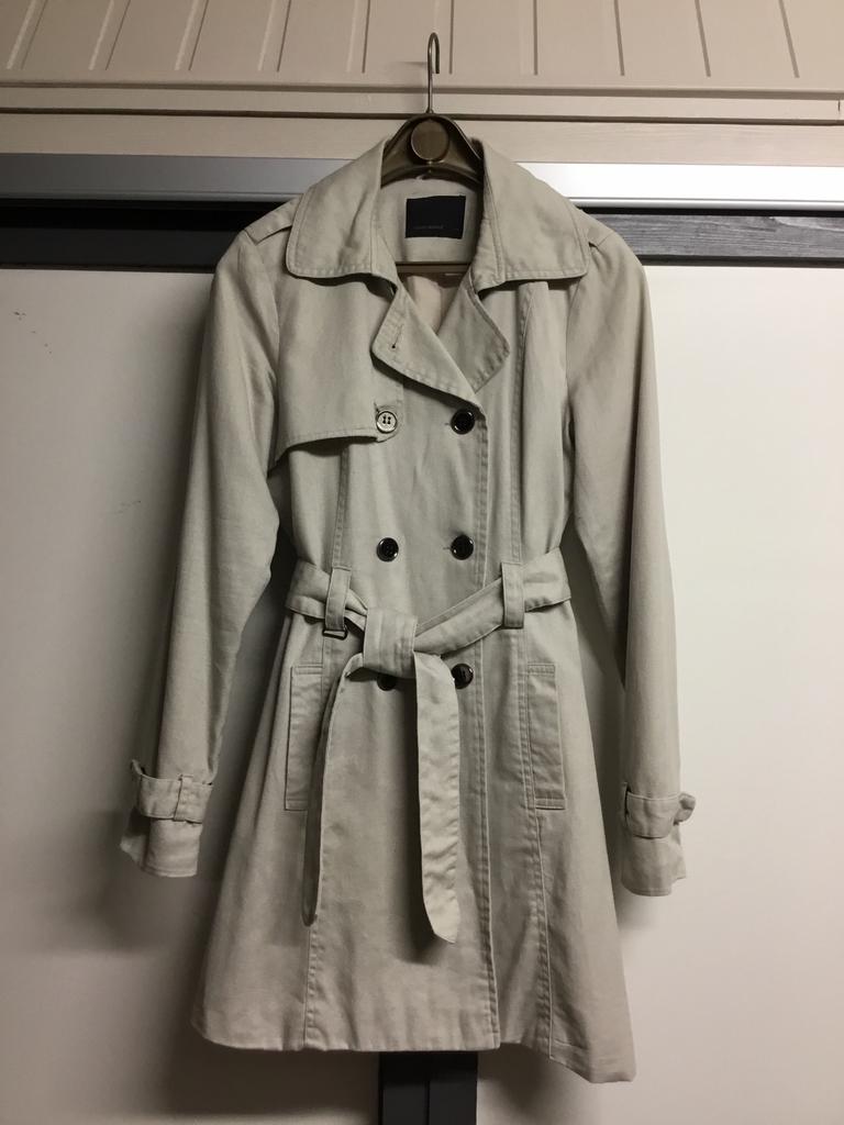 Dames regenjas, Ophalen, Zo goed als nieuw, Maat 34 (XS) of kleiner, Beige
