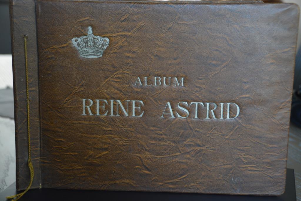 Album ,, Reine Astrid - Reine Astrid´´, Collections, Enlèvement ou Envoi, Utilisé, Magazine ou livre