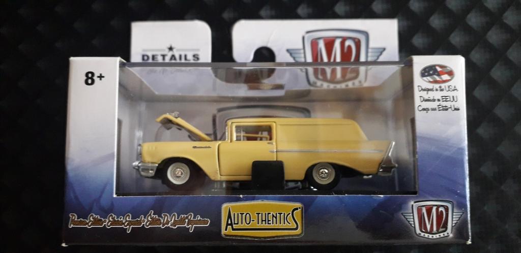 1957 Chevrolet Sedan Delivery M2 machines 1:64, Ophalen of Verzenden, Nieuw, Auto