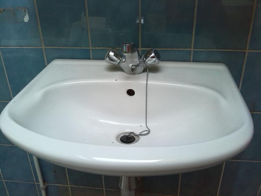 Lavabo - Lavabo en porcelaine Sfinx, Bricolage & Construction, Sanitaire, Enlèvement ou Envoi, Utilisé, Pierre, Lavabo
