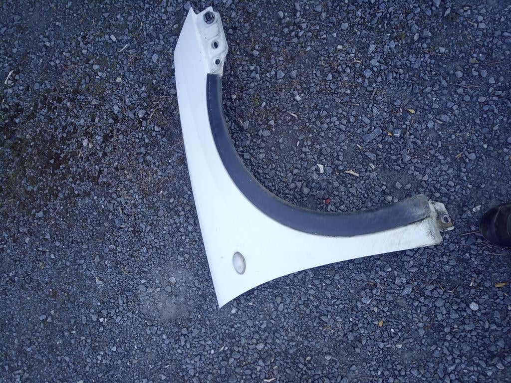 Aile avant droite Opel corsa c ou combo, Enlèvement, Droite, Opel
