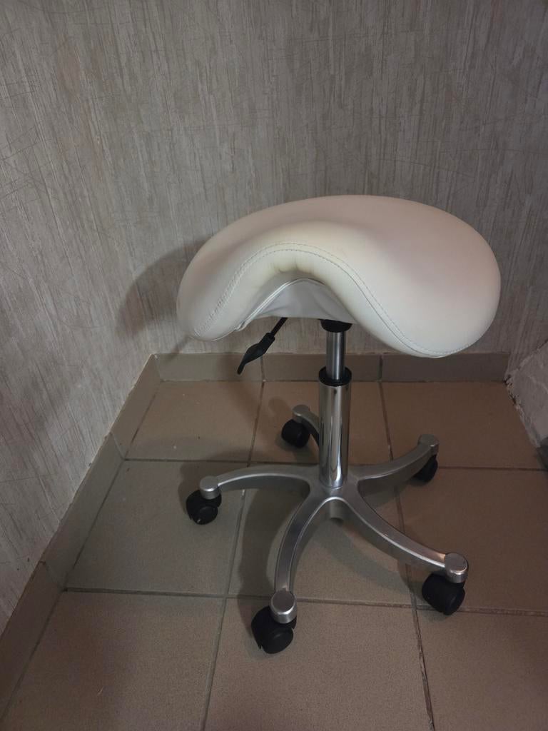 chaise poney réglable en hauteur, Enlèvement, Comme neuf
