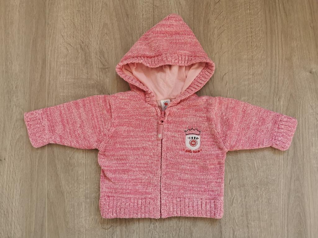 Warm vestje C&A - maat 62, Kinderen en Baby's, Babykleding | Maat 62, Gebruikt, C&A, Ophalen of Verzenden, Truitje of Vestje