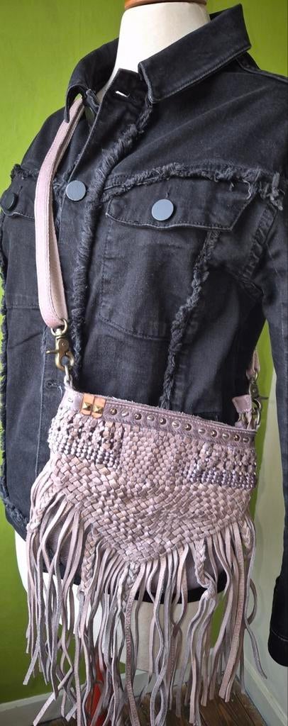 Desiderius nieuwe tas boho hippie chic, Handtassen en Accessoires, Tassen | Damestassen, Nieuw, Ophalen of Verzenden