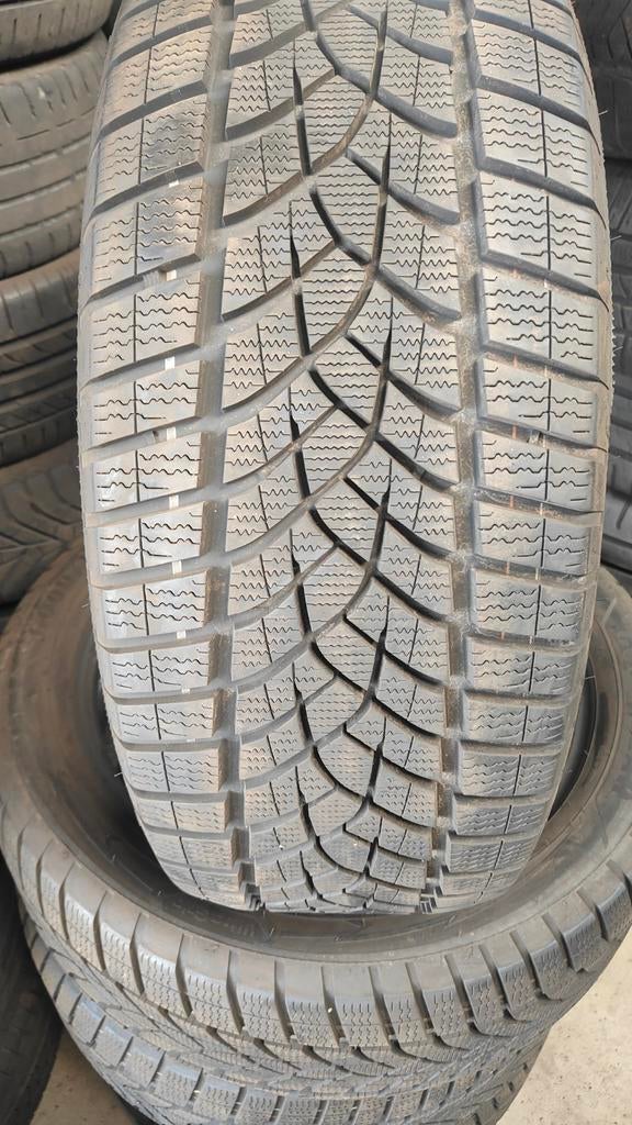 235/50r20 104t Goodyear 80€ l'unité avec montage 23550r20, Enlèvement, Comme neuf