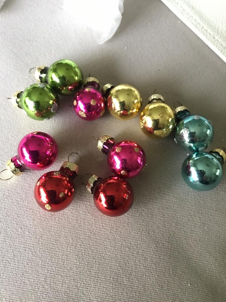 11 vintage mini kerstballekes, Ophalen of Verzenden, Nieuw