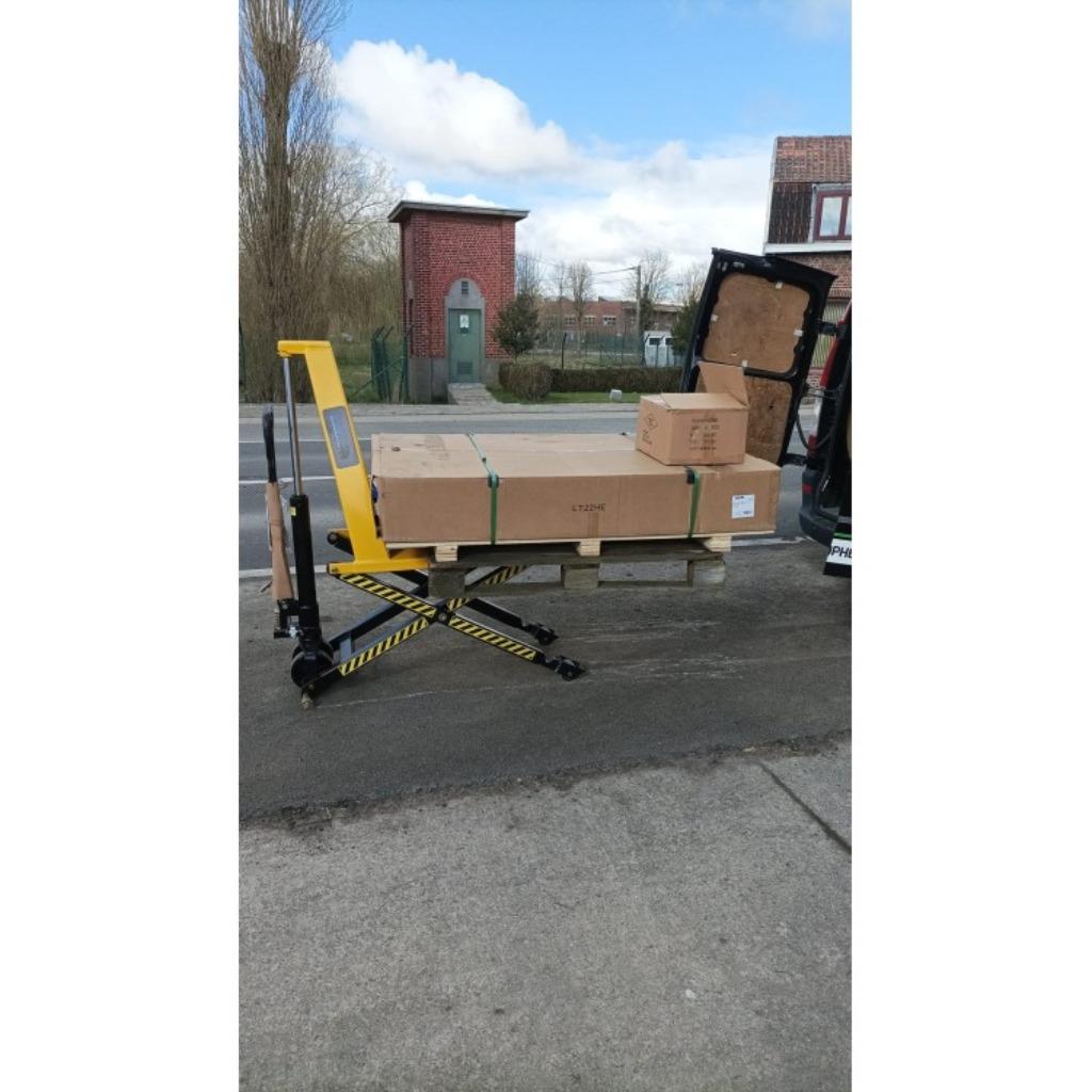Transpalette à ciseaux 1000 kg avec une hauteur maximale de, Envoi